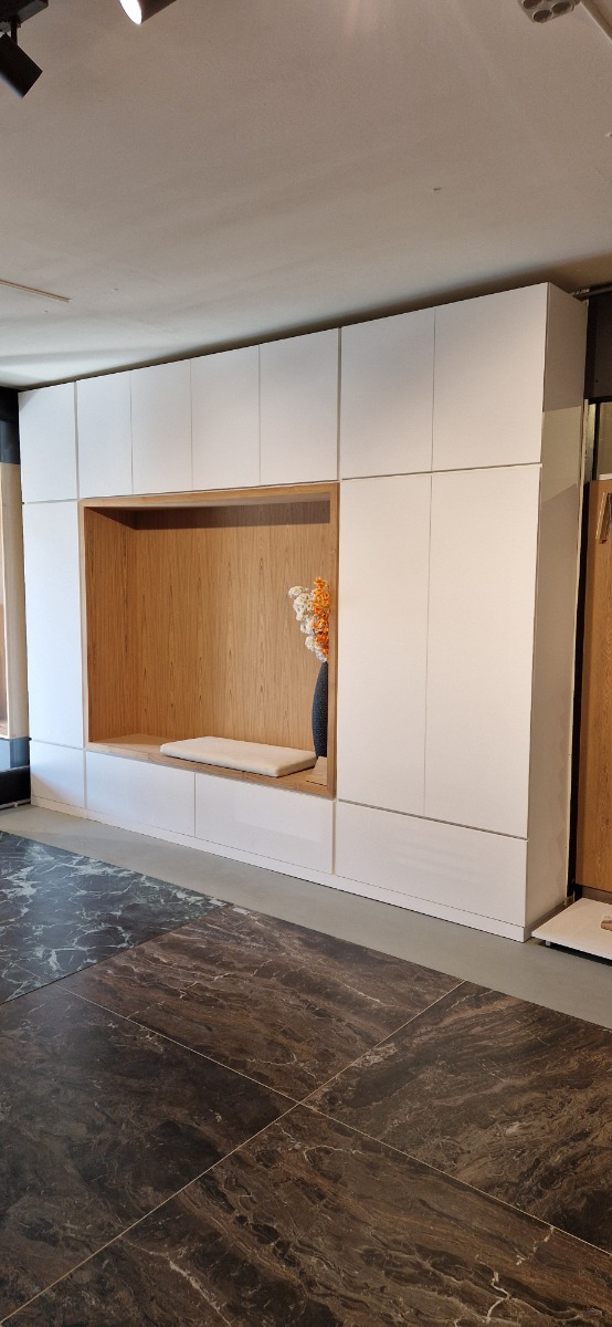 Blanco Armadio | Wandkast Maatwerk Woonstudio de Geus - Blanco Armadio - alternate view