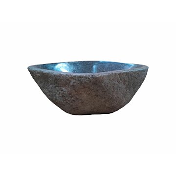 Unieke rivierstenen waskom, 39 x 36 x 15 cm, in natuurlijke grijstinten met een glad gepolijste binnenkant en ruwe buitenkant, verrijkt de badkamer met functionaliteit en natuurlijke charme. Unieke rivierstenen waskom, 39 x 36 x 15 cm, in natuurlijke grijstinten met een glad gepolijste binnenkant en ruwe buitenkant, verrijkt de badkamer met functionaliteit en natuurlijke charme.