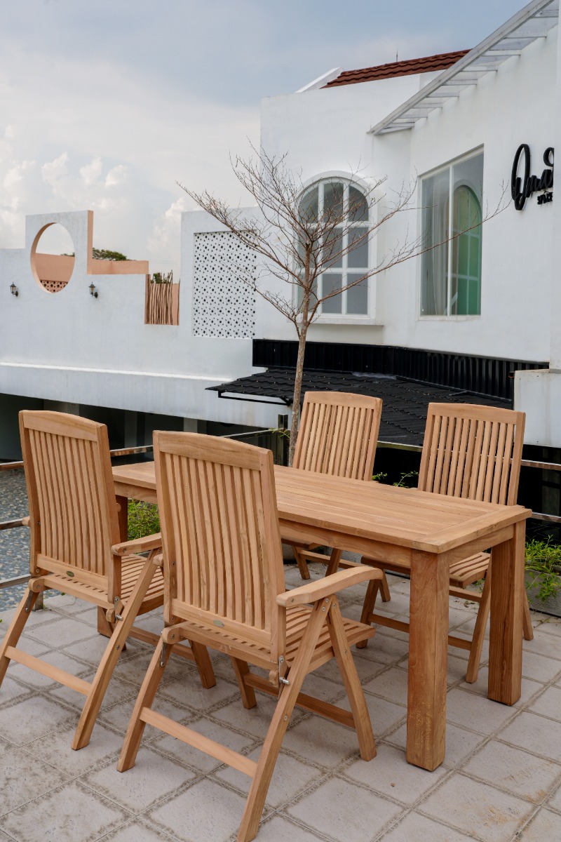 Teakea Teakhouten Tuinset met 6 verstelbare Linda standenstoelen en Nelson tuintafel 180x90 cm – duurzame tuinmeubels van massief teak

 - alternate view