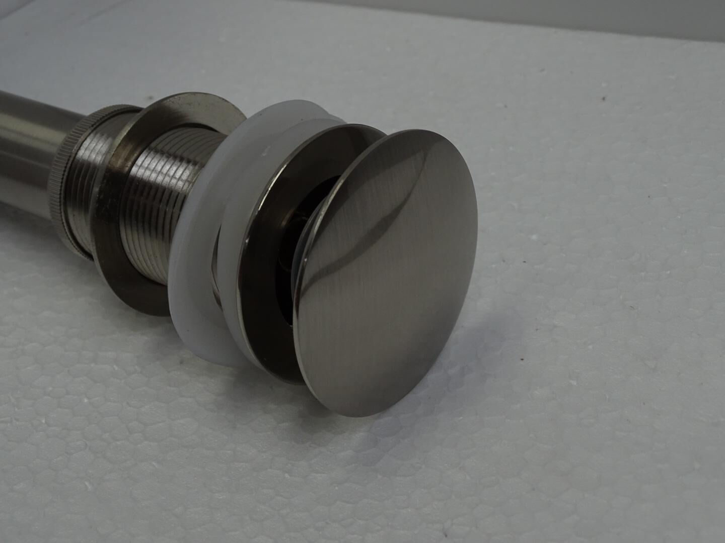 Pop-up Afvoerplug - zonder overloop - Mat RVS - lange pijp - 1 1/4 Inch - 8416S - view 4