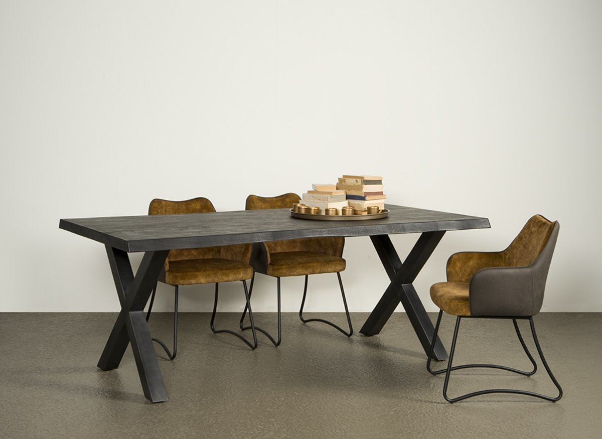 Xara Live-edge dining table 180x90 - top 5 - Black - TWR-NA0311-B - alternate view