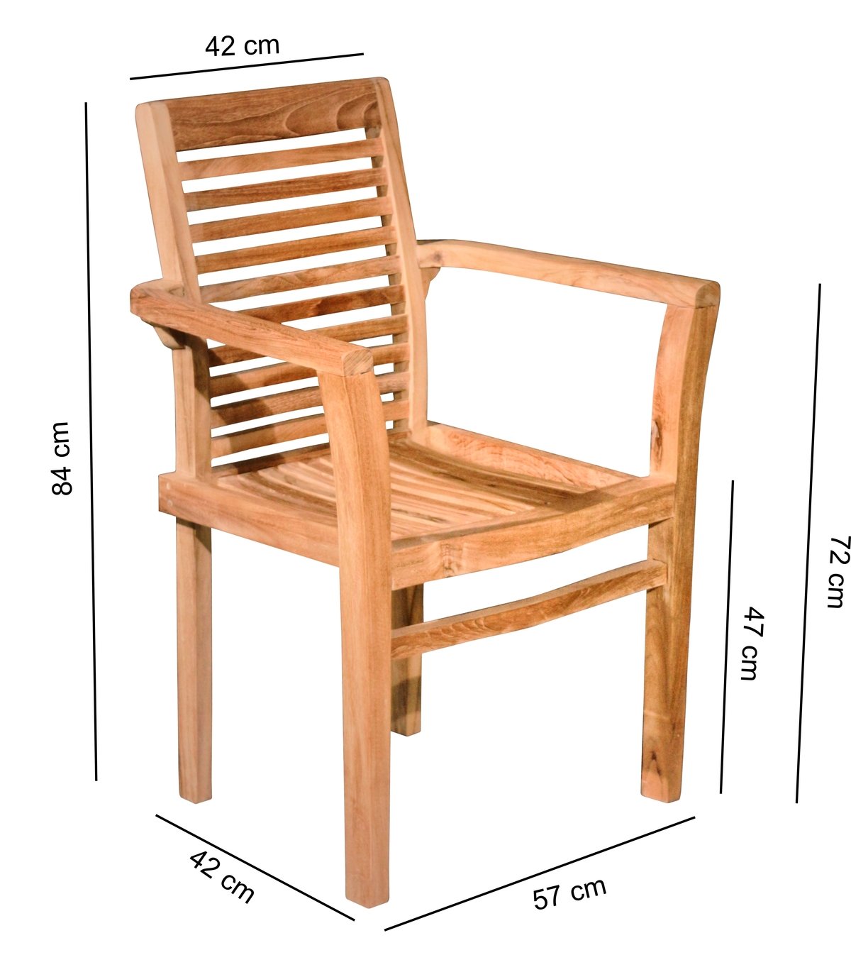 "Sfeerfoto van gestapelde teak houten tuinstoelen in een zonnige, mediterrane tuin - view 3