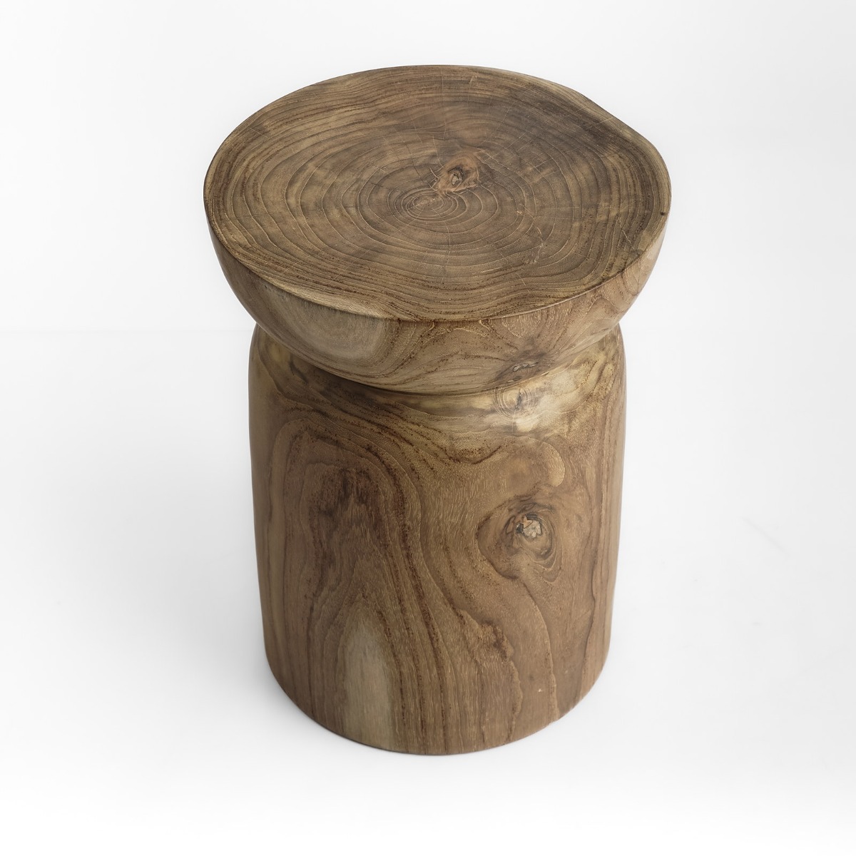 Massief teakhouten kruk Luma Ø35 × H45 cm in naturel teak – vooraanzicht - view 3