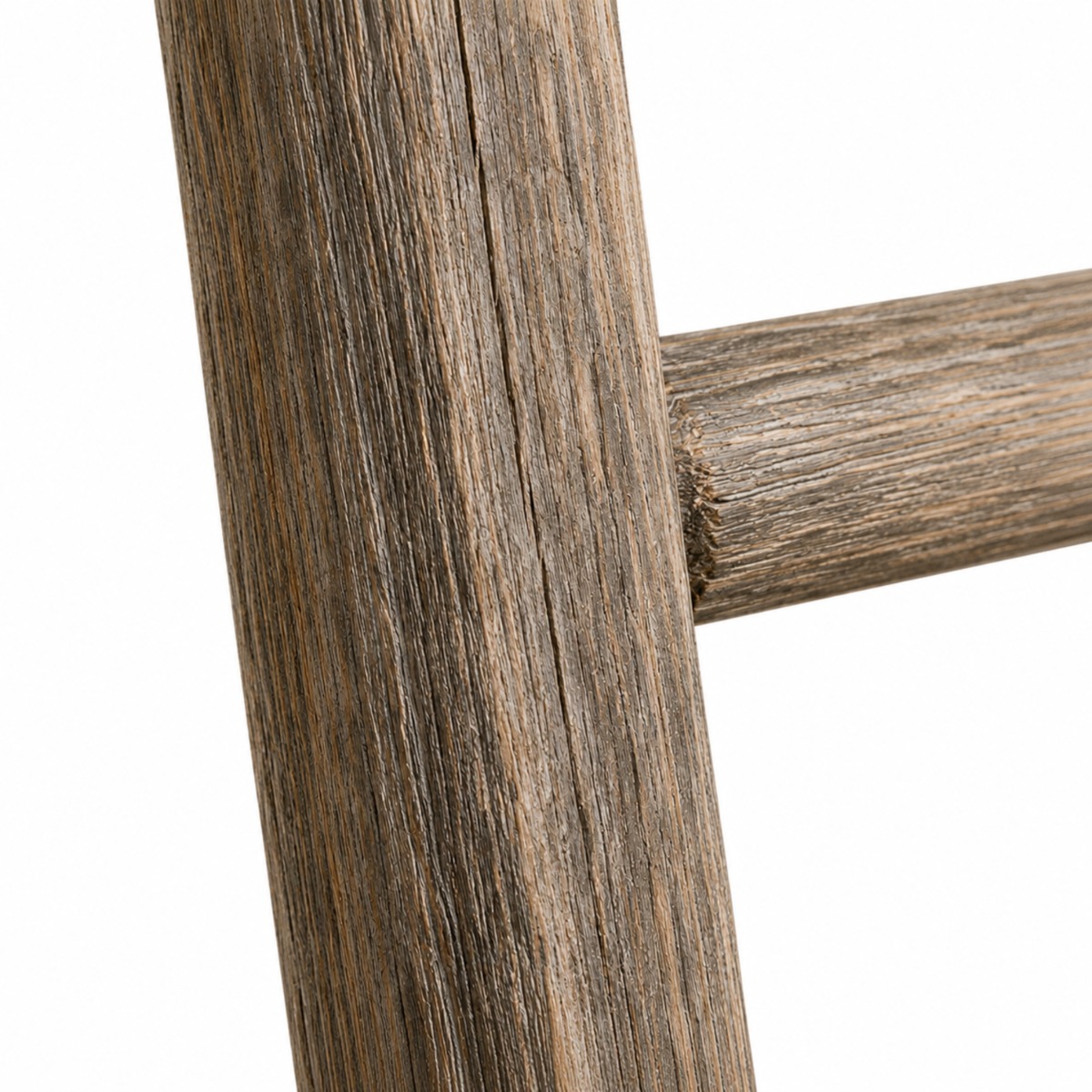 vergrijsde teakhouten decoratieladder 150 cm vooraanzicht - alternate view
