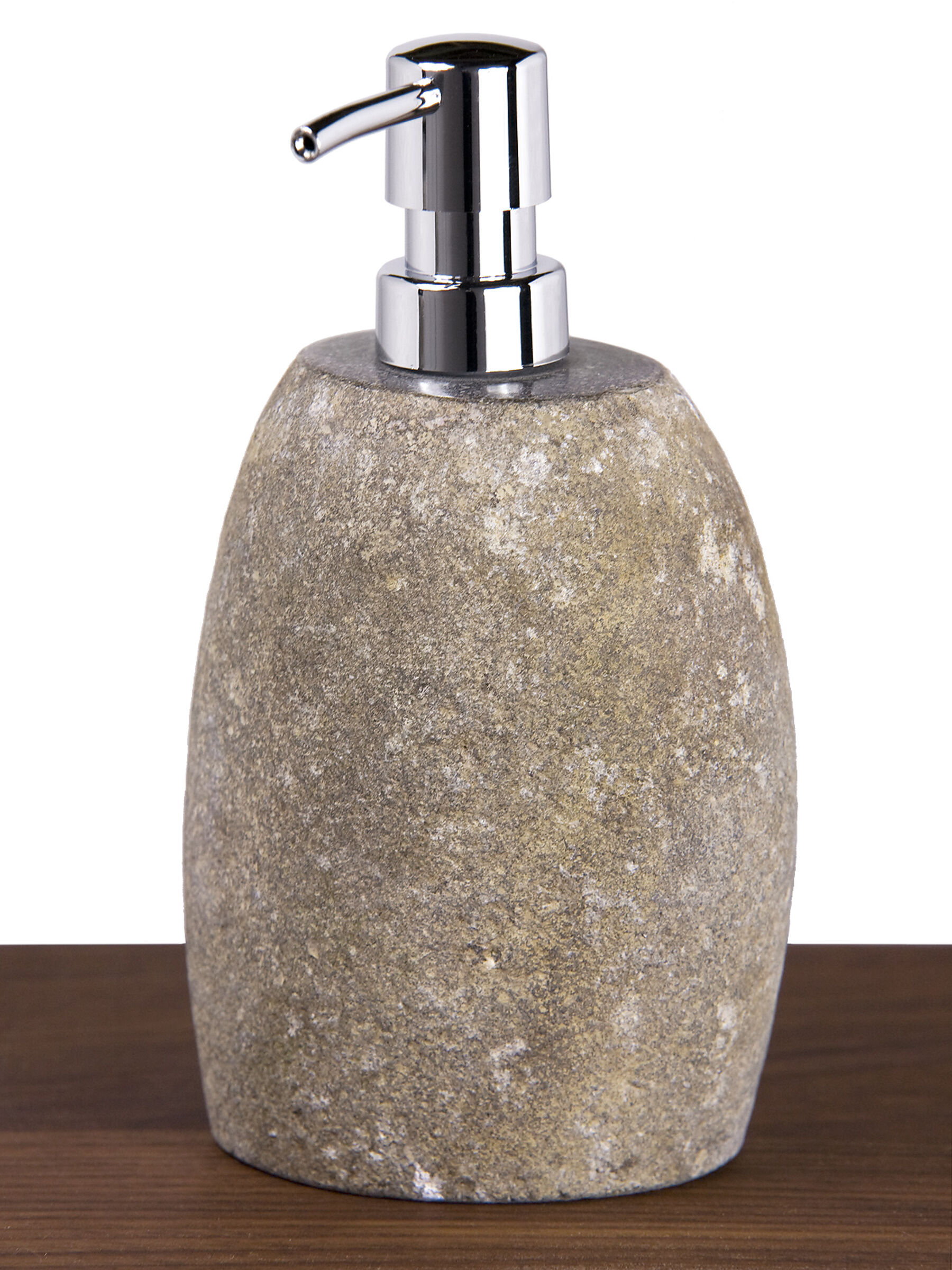 Natuurstenen zeepdispenser met rvs pomp op eikenhouten badkamermeubel in een minimalistische, moderne badkamer setting. - view 3